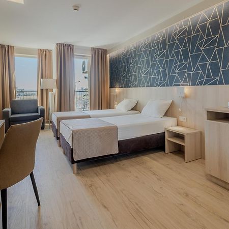 Blue Marine Mielno Aparthotel Mielno  Ngoại thất bức ảnh