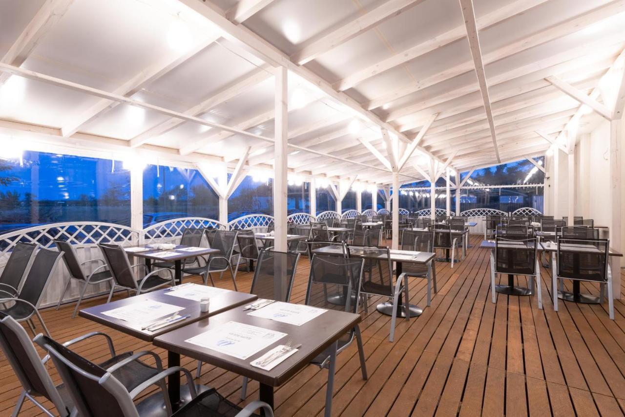 Blue Marine Mielno Aparthotel Mielno  Ngoại thất bức ảnh